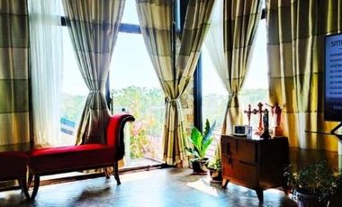 Luxury House for Sale in Anvaya Cove Bataan For Sale