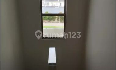 Dijual Rumah di Perumahan Greenland Residence Cluster Garbera