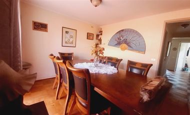 Casa en venta de 8 dorm. en Concón