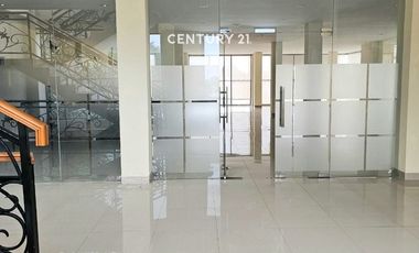 Dijual Gedung Untuk Usaha Dgn Parkir Luas Dekat Bintaro Sektor 9