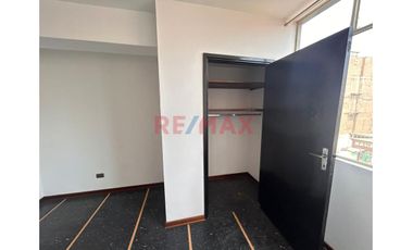 Departamento En Alquiler – Funcional, Equipado Y Bien Distribuido | Centro Histórico De Lima