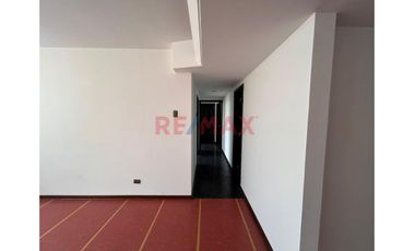 Departamento En Alquiler – Funcional, Equipado Y Bien Distribuido | Centro Histórico De Lima