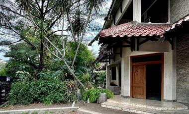 Rumah Perlu Renov Di Pondok Indah Lokasi Pinggir Jalan Utama