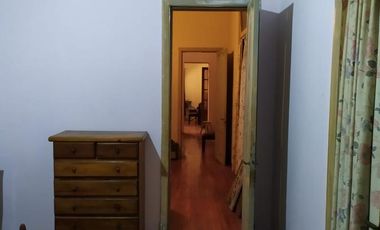 Casa con 6 dormitorios jardin y terraza - Parque Avellaneda