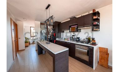Townhouse en Venta,  4D, La Reina