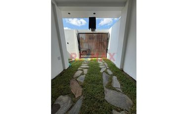 🏡 Casa De Estreno En Venta – 217.8 M² – Urb. Los Geranios, Piura