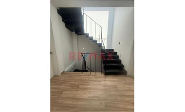🏡 Casa De Estreno En Venta – 217.8 M² – Urb. Los Geranios, Piura
