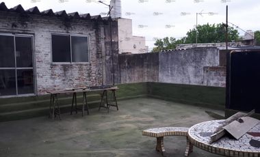 Barbaro Vende   Tipo Casa en San Martin