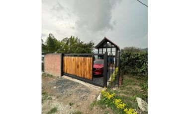 CABAÑA TINY HOUSE AMOBLADA SECTOR LA SIRIA ( MANIZALES )