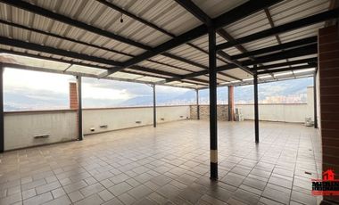 apartamento en arriendo en loma del barro. Cod A5700
