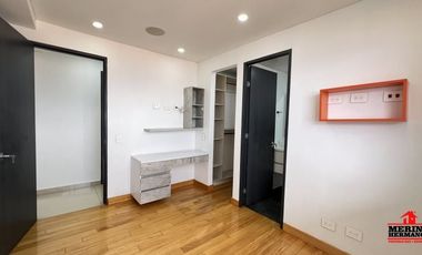 apartamento en arriendo en loma del barro. Cod A5700