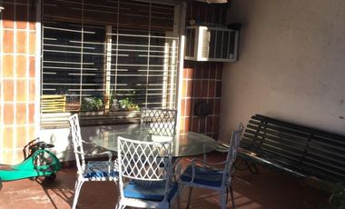 CASA DE 6 AMB. LOTE PROPIO FRANCO AL 3400 V. DEVOTO