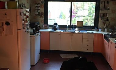 CASA DE 6 AMB. LOTE PROPIO FRANCO AL 3400 V. DEVOTO