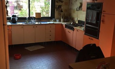 CASA DE 6 AMB. LOTE PROPIO FRANCO AL 3400 V. DEVOTO