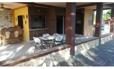 CASA CON PISCINA PLAYA MALIBU
