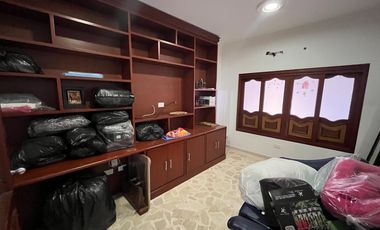 casa en venta en castellana. Cod V2757