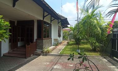 Rumah Halaman Luas di Kota Yogyakarta dekat Kampus UIN
