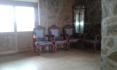VENTA-Casa con Vista Al Lago Vía a Las Cochas en Guaranda/ Urbec 19URB057
