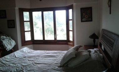 VENTA-Casa con Vista Al Lago Vía a Las Cochas en Guaranda/ Urbec 19URB057