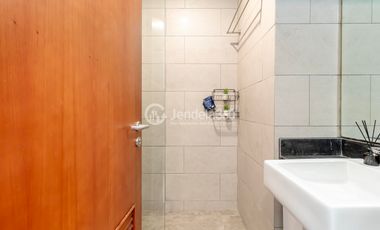 Disewakan Apartemen Roseville SOHO & Suites tipe 1BR Full Furnished | RSVB051