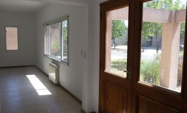 VENTA CASA  - San Isidro Labrador- VILLANUEVA TIGRE