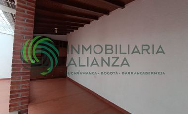 casa en arriendo en bolarqui. Cod A16437