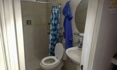 SE VENDE CASA CON PISCINA EN BRISAS DEL GOLF $275,000