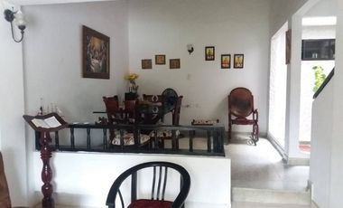 CASA EN VENTA BARRIO CENTRO |5050