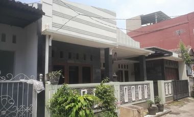 Rumah second 1,5 lt terawat di Bojong Baru Bojonggede Bogor