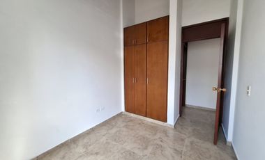 apartamento en arriendo en portachuelo. Cod A5750