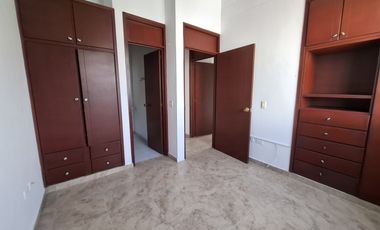 apartamento en arriendo en portachuelo. Cod A5750