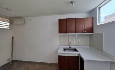 apartamento en arriendo en portachuelo. Cod A5750
