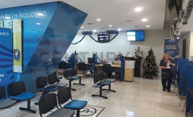 VENTA Local Comercial Plaza de La Constitución