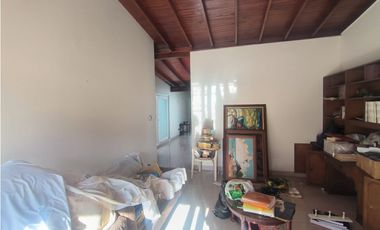 Casa Comercial en Arriendo Medellín Sector Los Colores