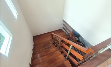 Casa Comercial en Arriendo Medellín Sector Los Colores