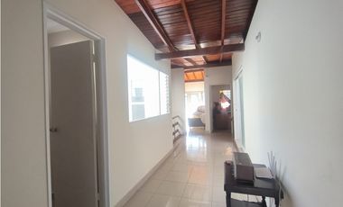 Casa Comercial en Arriendo Medellín Sector Los Colores