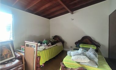 Casa Comercial en Arriendo Medellín Sector Los Colores