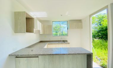 casa en arriendo en zona norte. Cod A93067