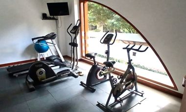 apartamento en arriendo en chico reservado. Cod A52036