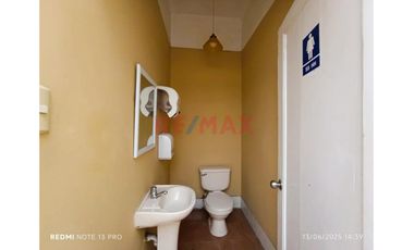 Alquilo Local Comercial En Alejandro Tirado Lima 185 M2