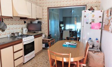 Venta Casa Multifamiliar-Malaver