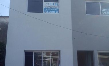 Departamento de 2 ambientes en Ezpeleta