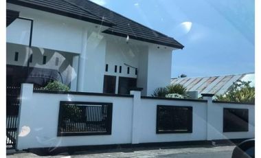 RUMAH DI JL A YANI KEBUN KELING TELUK SEGARA KOTA BENGKULU