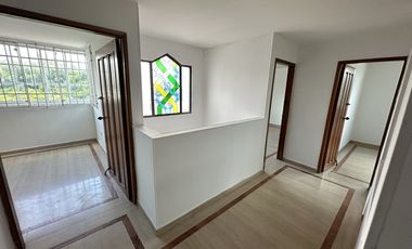 casa en arriendo/venta en el tabor. Cod V92818