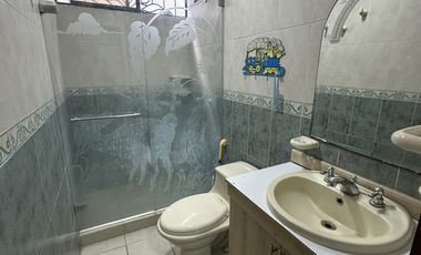 casa en arriendo/venta en el tabor. Cod V92818