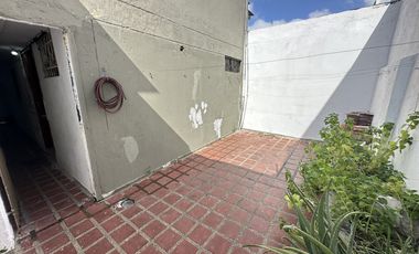 casa en arriendo/venta en el tabor. Cod V92818