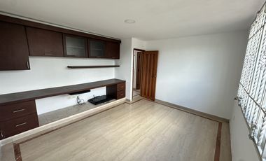 casa en arriendo/venta en el tabor. Cod V92818