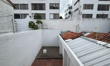 casa en arriendo en santa barbara oriental-usaquén. Cod A51981