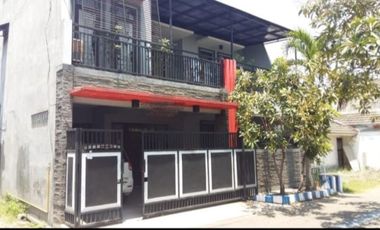 Dijual Rumah 2 Lantai Siap Huni Di Perum Tropodo Waru
