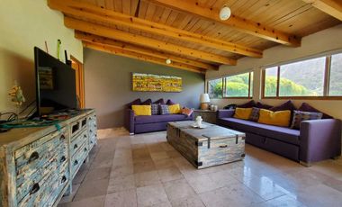 CASA EN VENTA, VALLE DE BRAVO